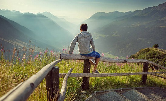 vacances-montagne-enfant